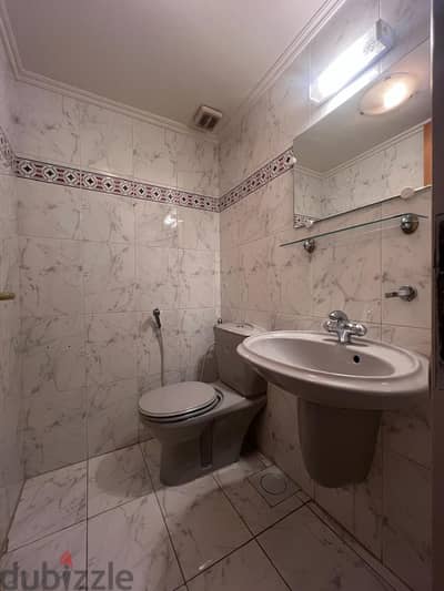 Apartment with terrace for rent in Broummana شقة للإيجار في برمانا