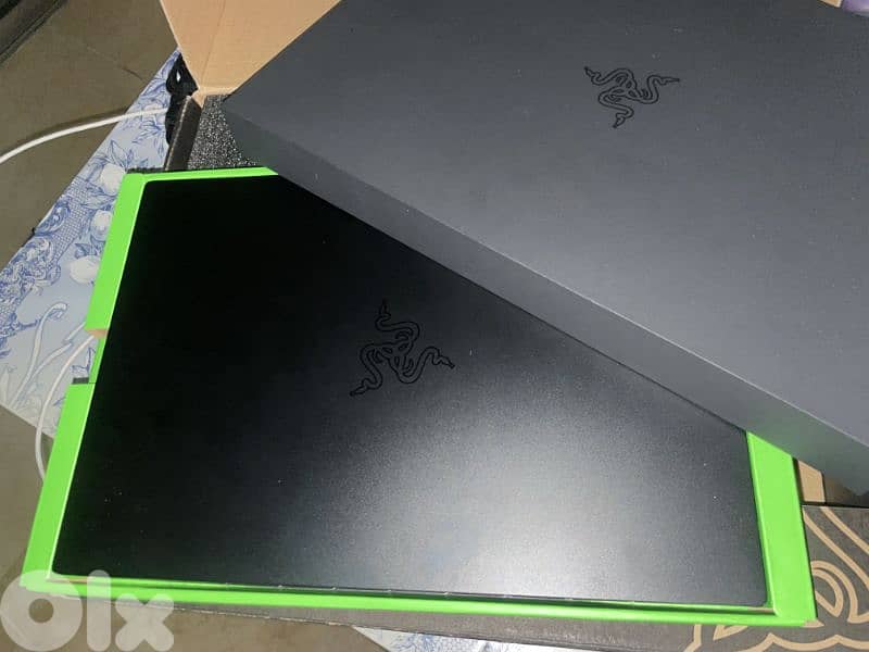 Razer Blade Stealth 13 – 4K Touchscreen & GTX 1650 Ti 0