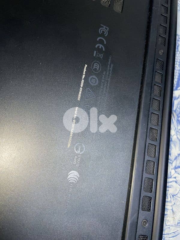 Razer Blade Stealth 13 – 4K Touchscreen & GTX 1650 Ti 3