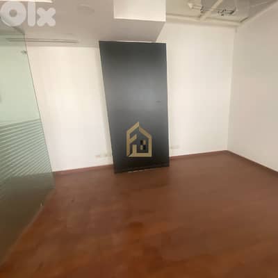Office for rent in Downtown HN53 مكتب للإيجار في وسط المدينة