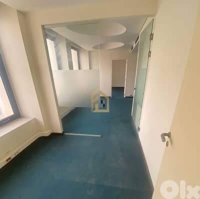 Office for rent in Downtown HN57 مكتب  للإيجار في وسط المدينة