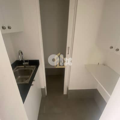 Office for rent in Downtown HN58 مكتب للإيجار  في وسط المدينة