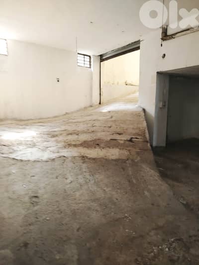 431 SQM Warehouse in Dora, Metn