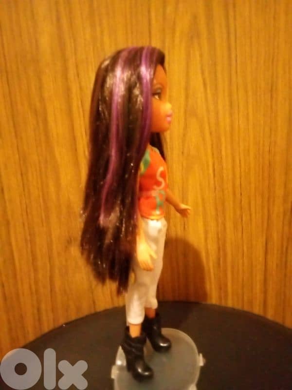 Offer:BRATZ ALL GLAMMED DESIGNER STREAKS YASMIN Great doll+Own Boots. 4