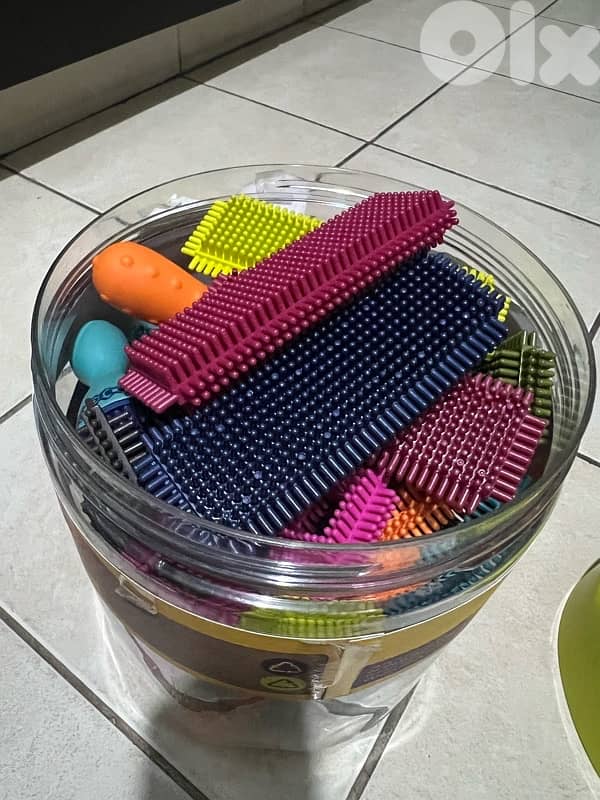 Lego bristle Block brand B 1