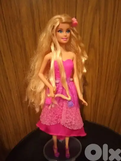 TWIST N STYLE Barbie Princess Mattel great doll has a long hair=26$