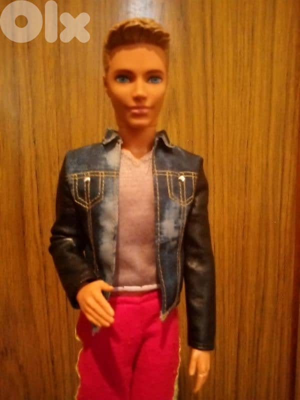 KEN FASHIONISTA -Mattel 2012 Barbie friend wearing as new doll=18$ 5