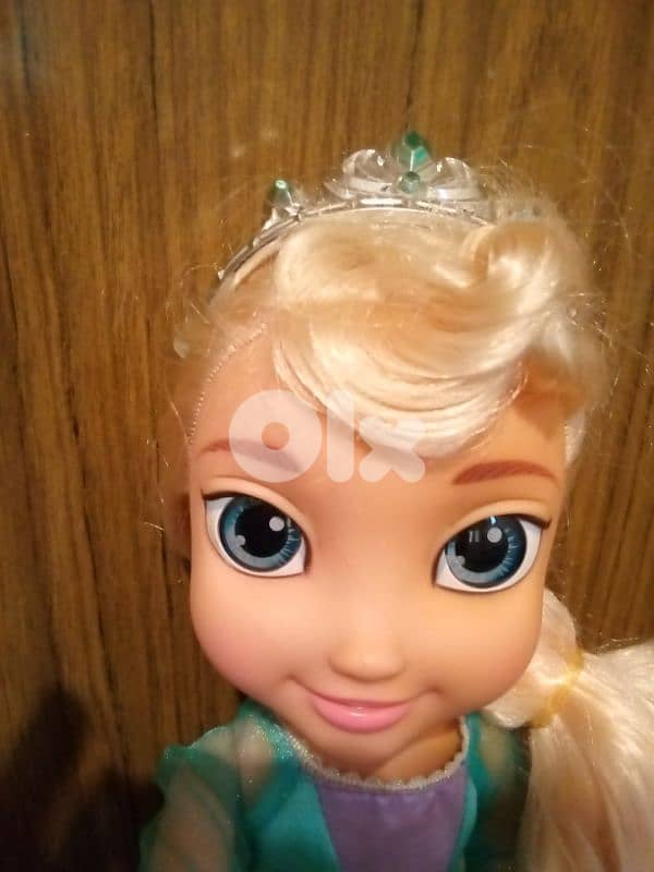 QUEEN ELSA ANIMATOR FROZEN, 35 Cm Large Disney great as new doll=23$ 2