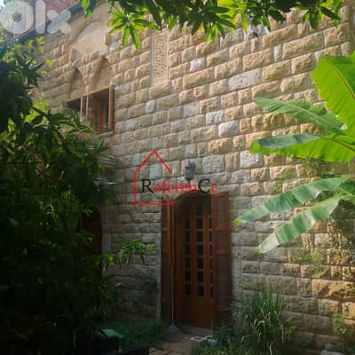 Very prime Villa with Garden in Baabda فيلا مميزة جدا مع حديقة في بعبد