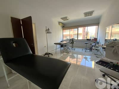 New Clinic for sale in Badaro مكتب استثنائي يقع في قلب بدارو، بيروت