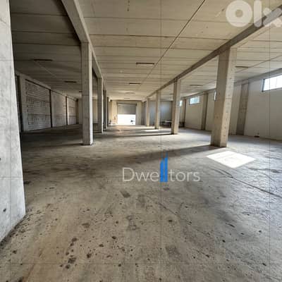 Warehouse for rent in Zouk Mosbeh - 1000 MTS2 - 5.5 Mt Height