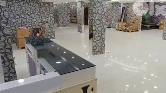 660 Sqm | Decorated Showroom For Rent In Hamra صالة للاجار في الحمرا