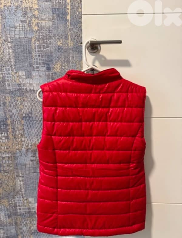 pepe jeans red gilet from paris, new size m 3