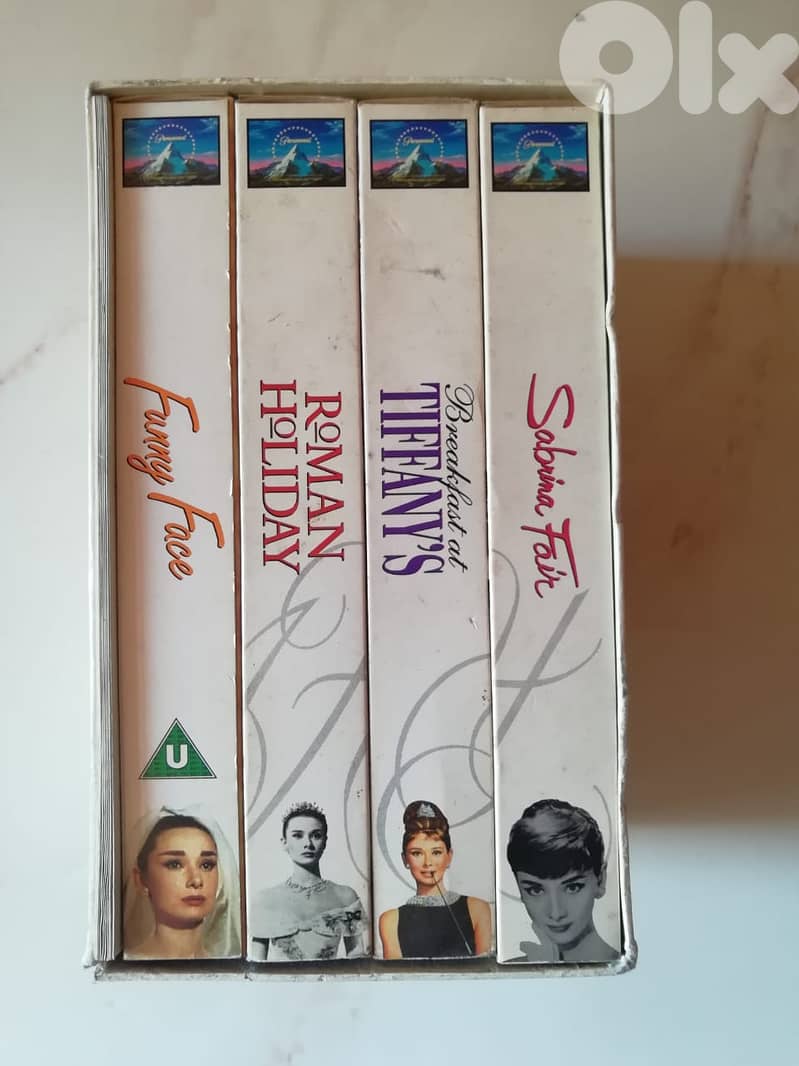 Audrey Hepburn 4 VHS + catalogue box set 2
