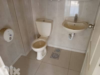 Office for rent in Mansourieh مكتب للايجار في منصورية