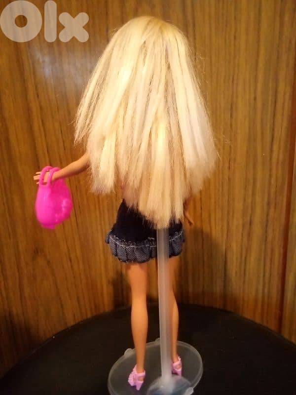 Barbie Mattel wearing As new doll bend legs+Shoes+Bag=25$ 4