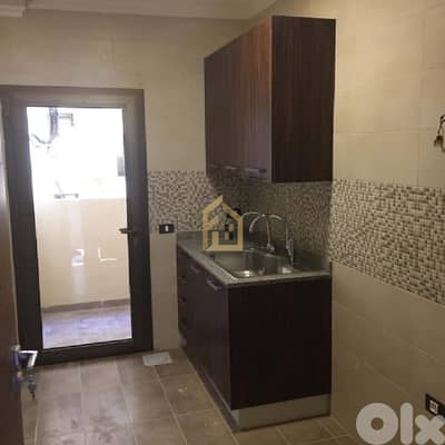 Apartment for sale in Tariq El Jdideh ML24 شقة للبيع في طريق الجديدة Apartment for sale in Tariq El Jdideh ML24 شقة للبيع في طريق الجديدة