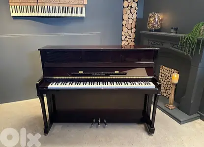 piano Schumann like new Germany technology tuning warranty