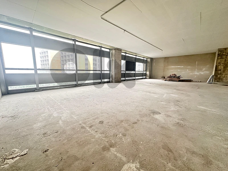 Office For Rent in Downtown مكتب للإيجار في وسط المدينة