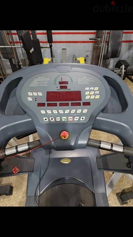 treadmill top ten like new for gym 2