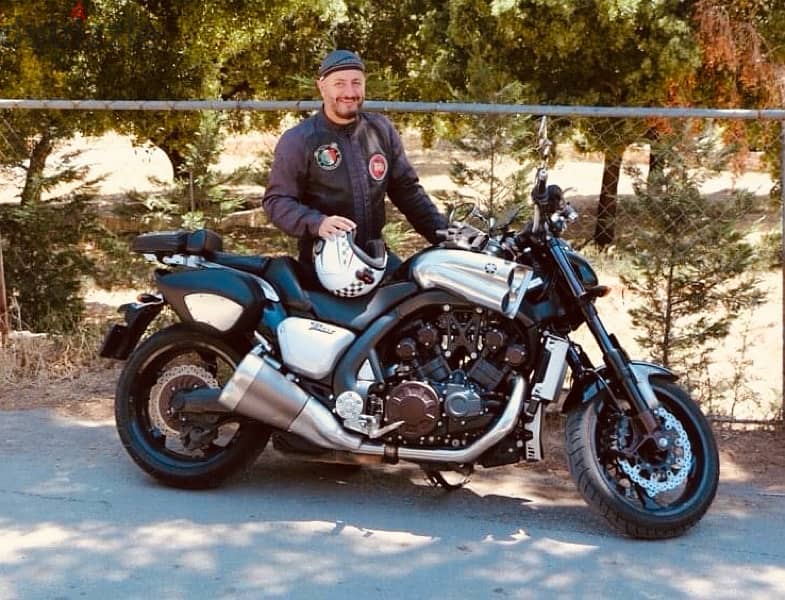 Yamaha VMax 1700 0