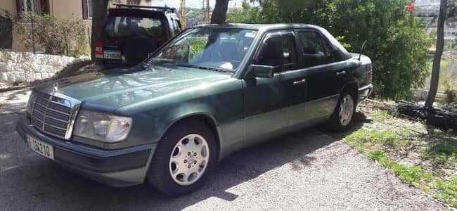 Mercedes-Benz 240/260/280 1992