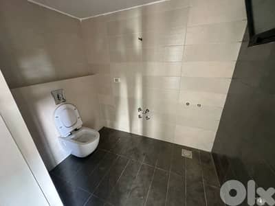 Apartment for sale in Kfaraabida/ New