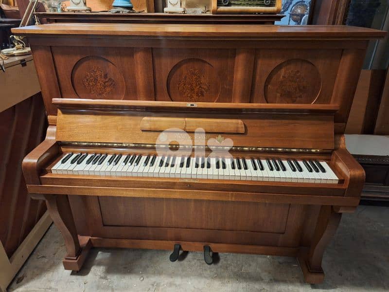 piano bogs voigt very good condition 3