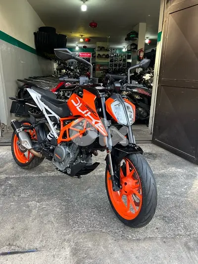 KTM DUKE 390