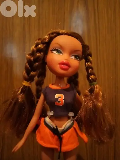 BRATZ PLAY SPORTZ SLAMMIN SOCCER YASMIN Great MGA 1st edition doll=41 BRATZ PLAY SPORTZ SLAMMIN SOCCER YASMIN Great MGA 1st edition doll=41