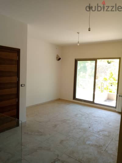 Chalet for sale in Zaarour 140 sqm for sale (1500$ per sqm)