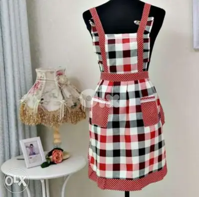 beautiful Italian kitchen aprons!