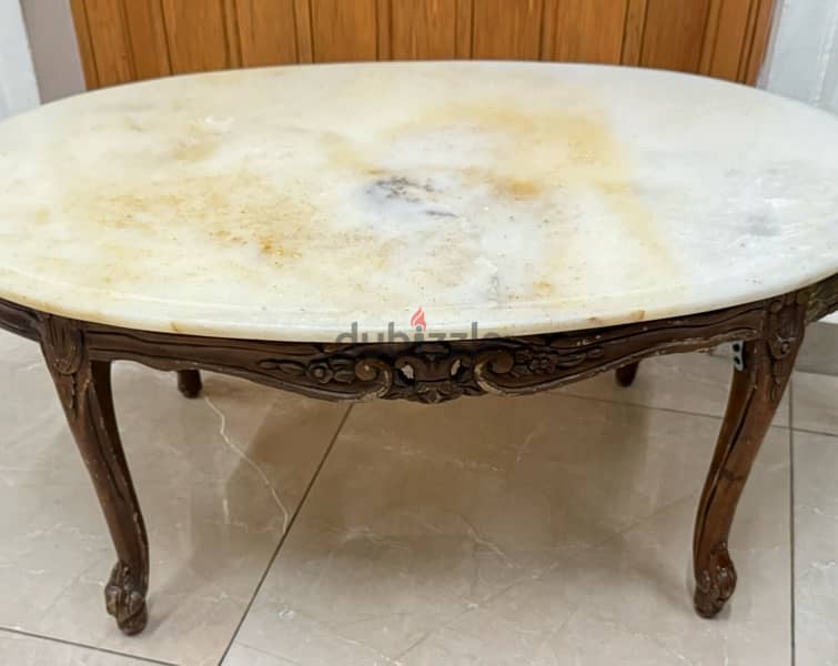 antiques & collectibles set  ،إبريق،  أنتيك ، صواني، تخت، طاولة، فضّة 6