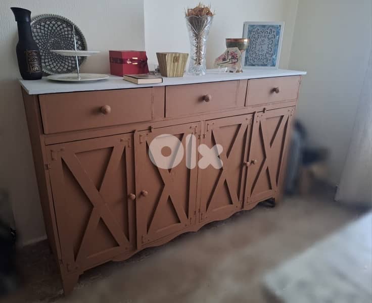 sideboard 1