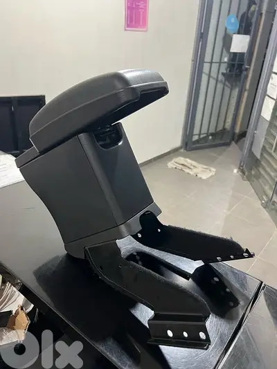 Arm rest for suzuki swift