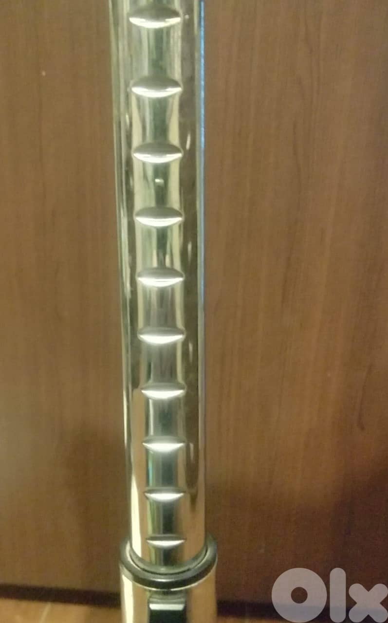 Adjudstable Book stand height 75 to 100cm with rotating head 3