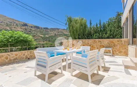 Furnished 2 bedroom Chalet+40m2 Terrace+View 4 Sale in Faraya-فاريا