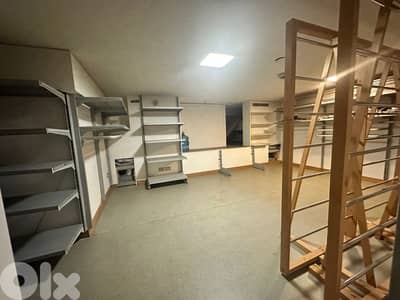 Shop for Rent in Downtown Prime Locationمحل للإيجار في داون تاون برايم