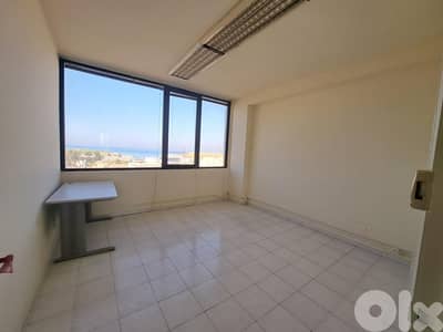 L17215 - Office For Rent in Dora on the Highway