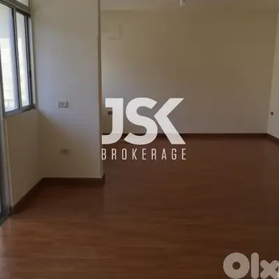 L17263 - Cozy Apartment For Sale in Verdun, Ras Beirut