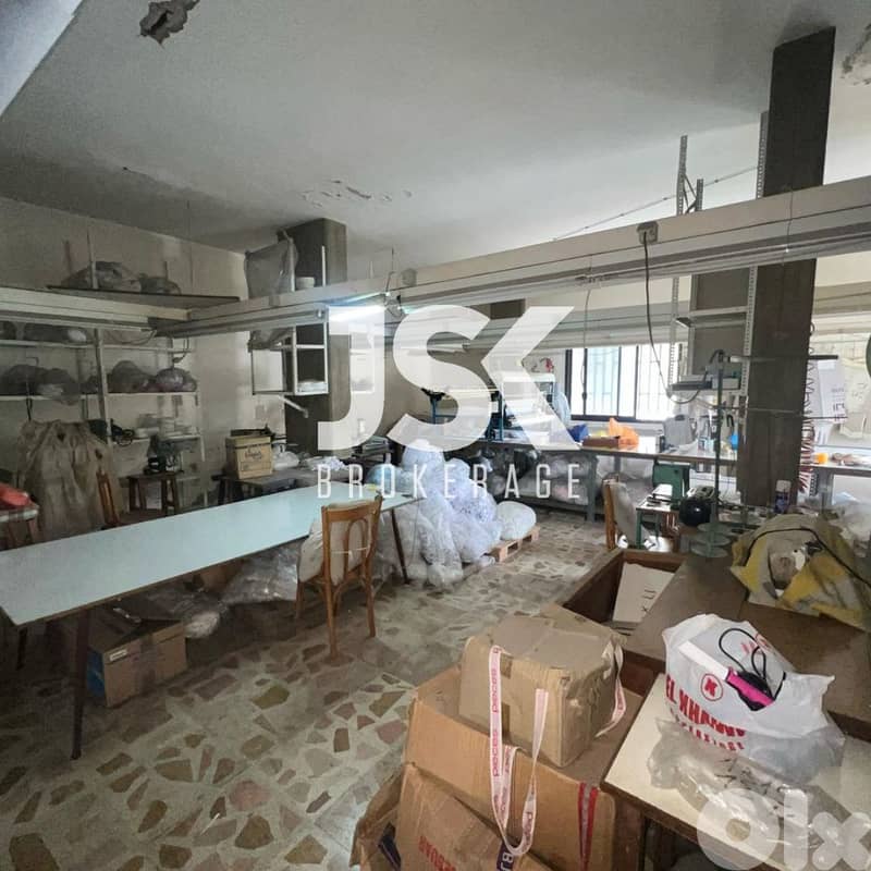 L17275 - Ready To Move Tailoring Factory For Rent in Fanar 0