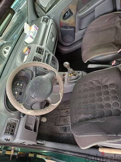 Renault Clio 1999