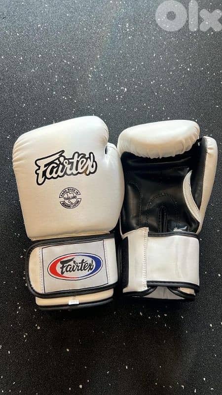 boxing gloves 5