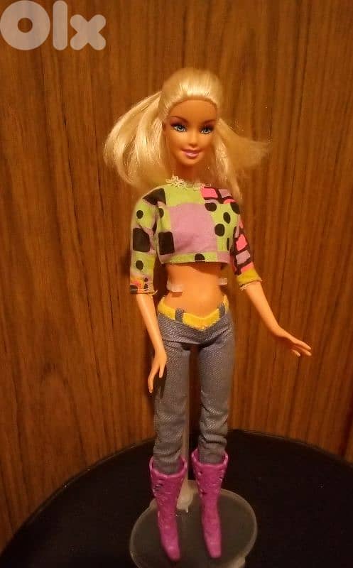 Barbie Mattel 2010 Great doll flexi legs in Outfit+Boots=24$ 0