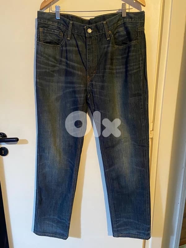 LEVIS JEANS 541 Size: W 36 x L 32 1
