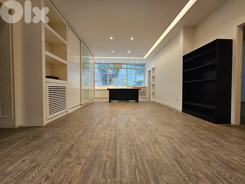 JH25-3970 Office 230m2 for rent in Achrafieh, $ 1,500 cash 0