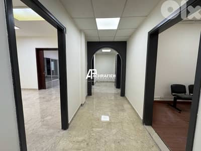 Office For Rent in Badaro - مكتب للإجار في بدارو