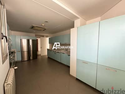 Apartment for Sale In Achrafieh - شقة للبيع في الأشرفية