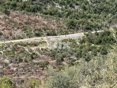 Land for sale in Batroun - أرض للبيع في البترون