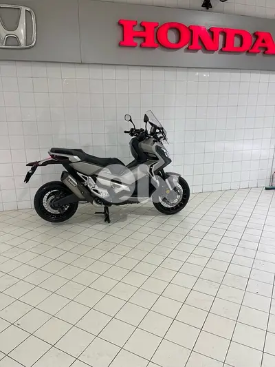 Honda XADV 750cc
